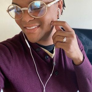 Meet your Posher, James